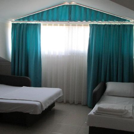 กึนตูร์ โอเต็ล Hotel เกอเจค ภายนอก รูปภาพ