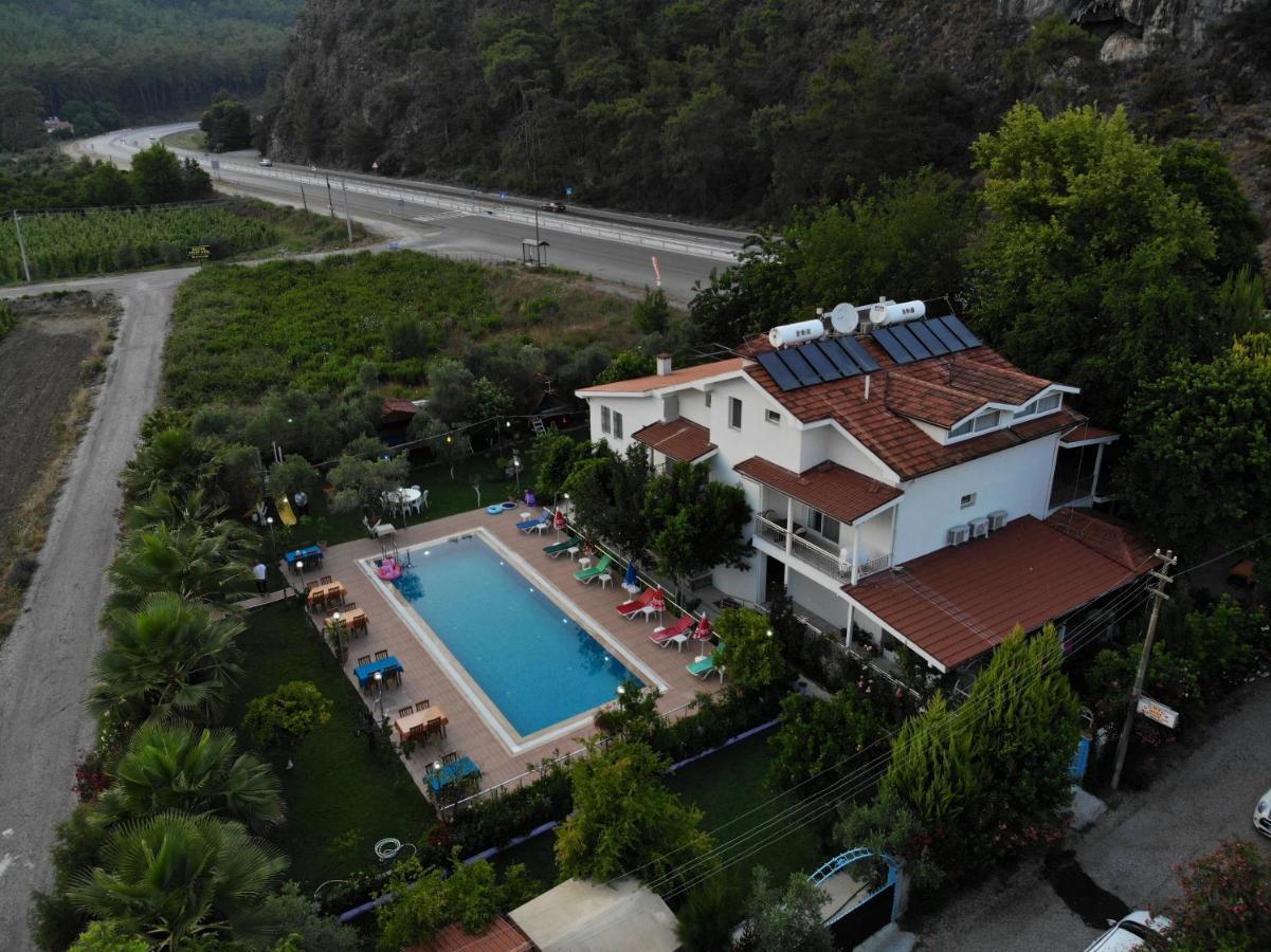 กึนตูร์ โอเต็ล Hotel เกอเจค ภายนอก รูปภาพ