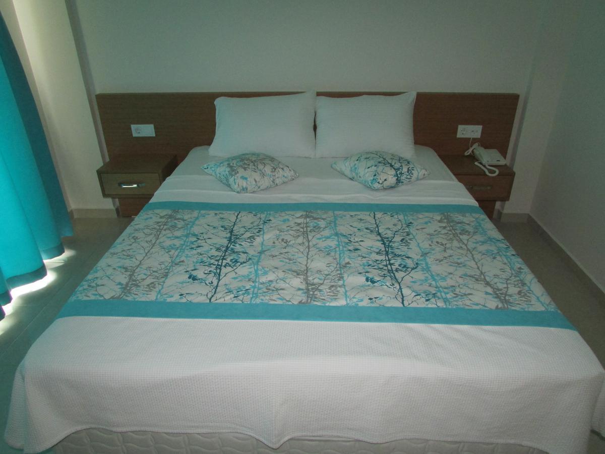 กึนตูร์ โอเต็ล Hotel เกอเจค ภายนอก รูปภาพ